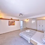 Agach Aparts-savran Villa Milas