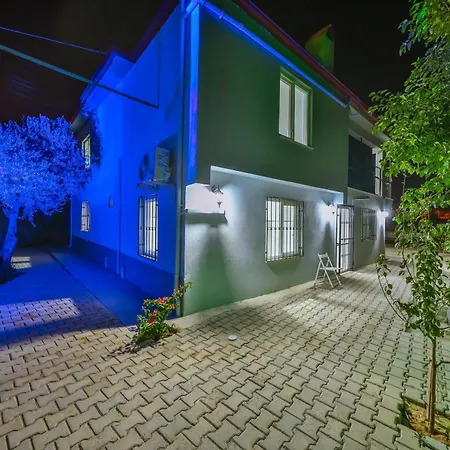 Agach Aparts-savran Milas