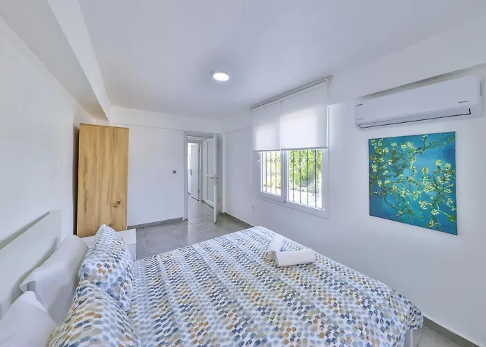 Agach Aparts-savran Villa