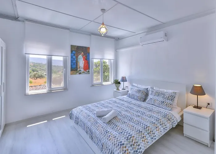 Agach Aparts-savran Villa