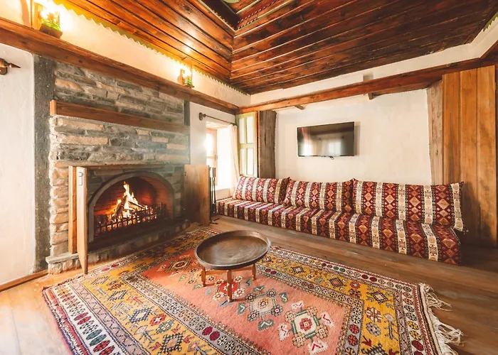 Agach Aparts-savran Milas