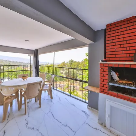 Agach Apartments-Milas-Bodrum Airport Bjv Milas