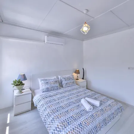 Agach Apartments-Milas-Bodrum Airport Bjv