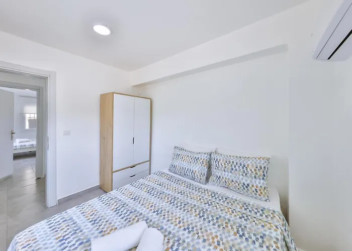 Agach Aparts-savran Milas