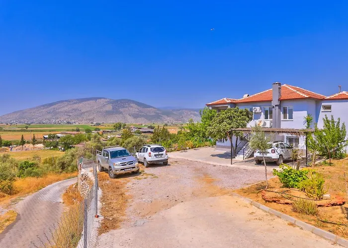 Agach Aparts-savran Vilă *