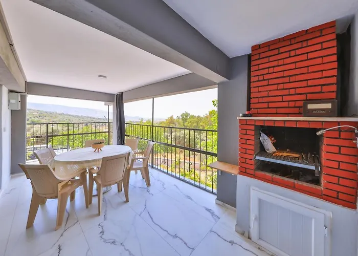 Agach Aparts-savran Milas